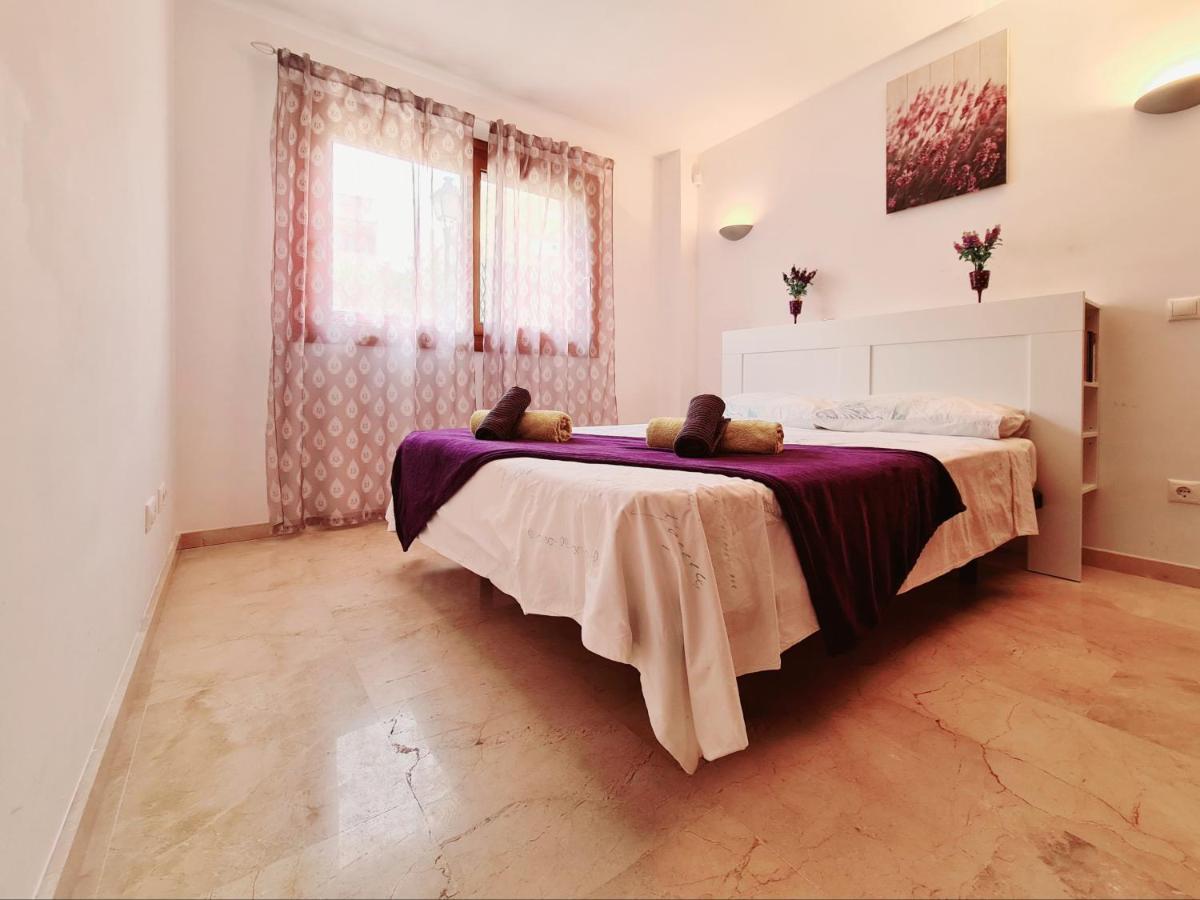 Apartment Punta Prima Modern, 100 M Sea, 2 Swimming-pools, Aircondition, Free Wi-fi Alicante