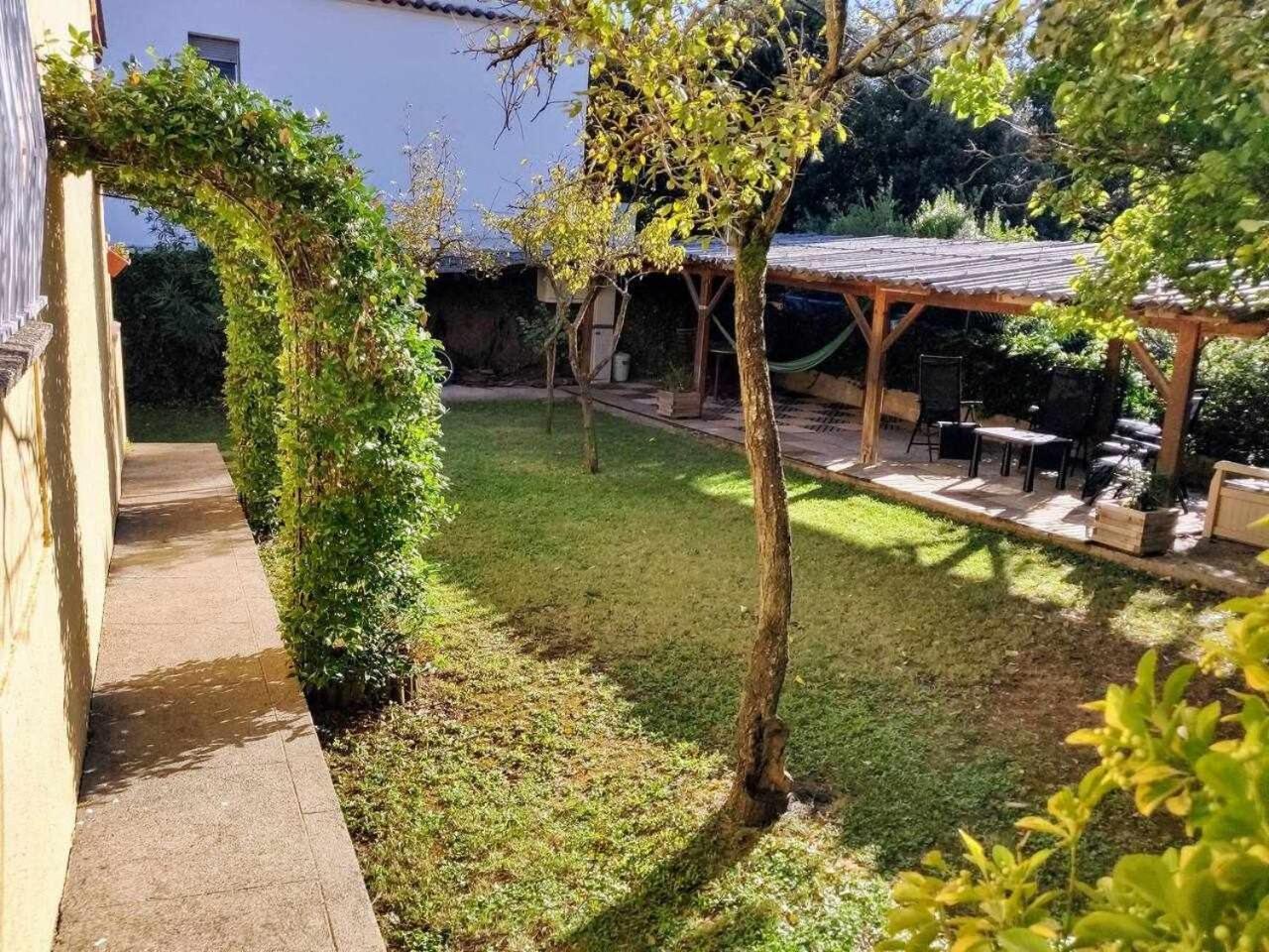 Сasa de vacaciones Camps Con Jardín Privado