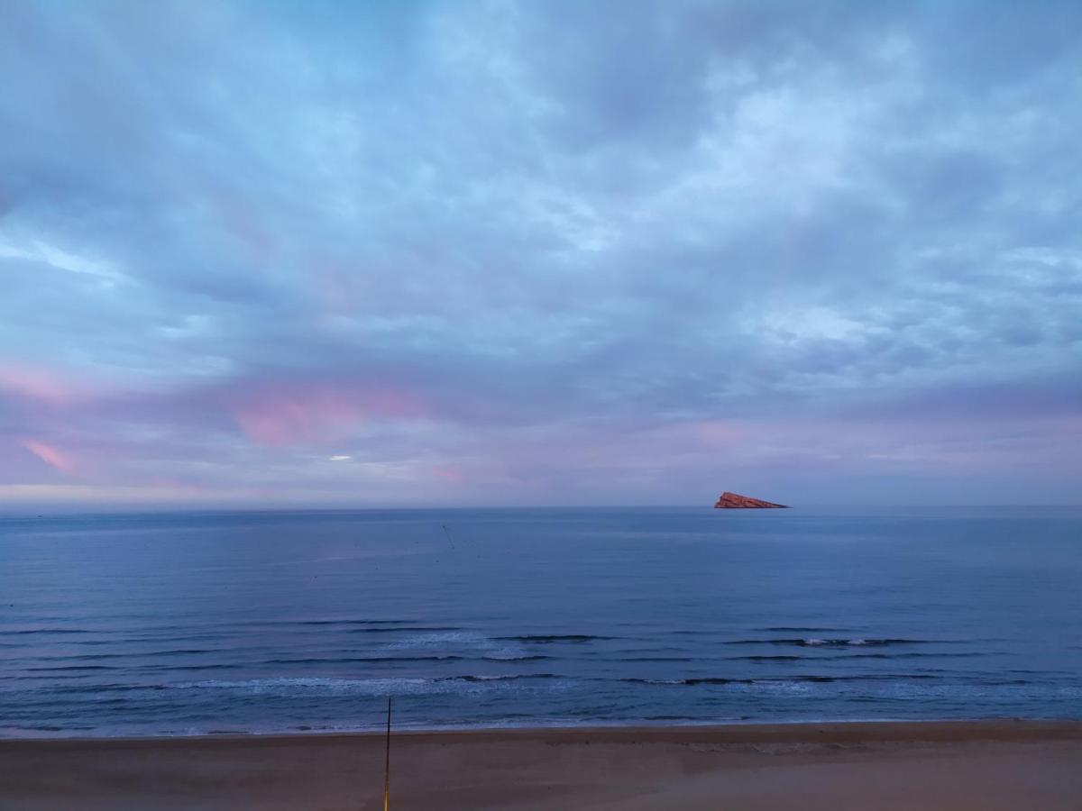 Luminoso En Primera Línea De Playa * Benidorm