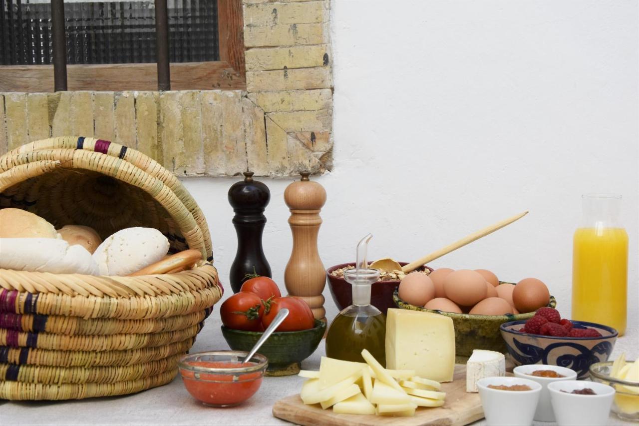 Casa Almara Bed and breakfast