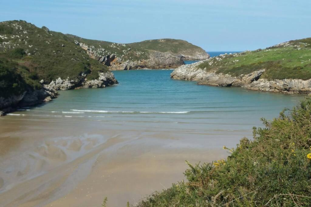 Casa Nogales Junto A Playa De Y Senda. Wifi *