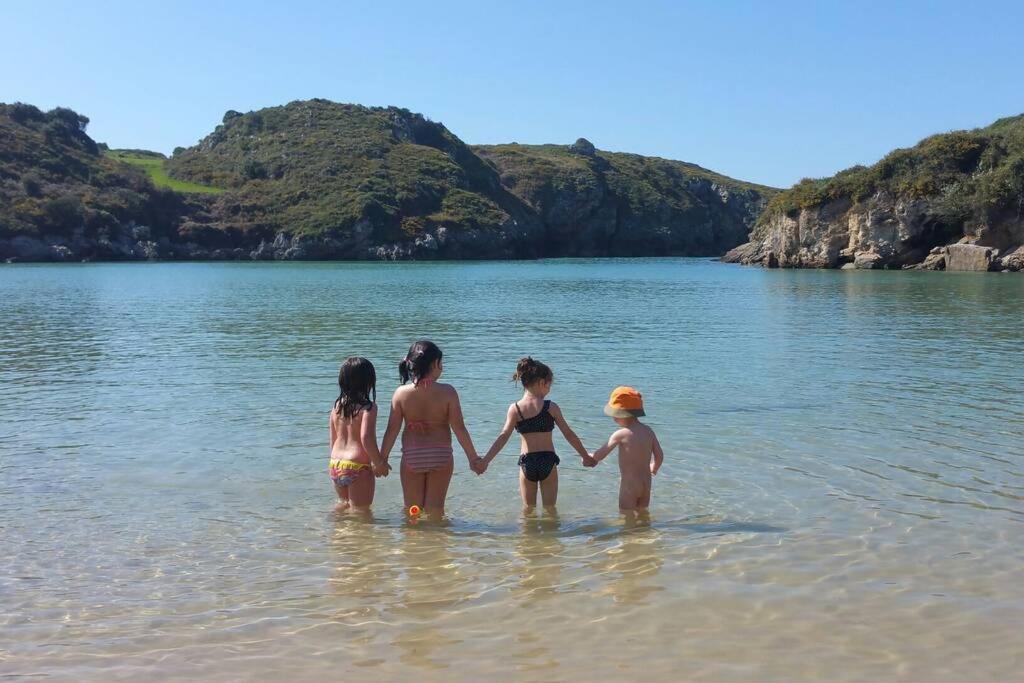 Casa Nogales Junto A Playa De Y Senda. Wifi Poo De Llanes