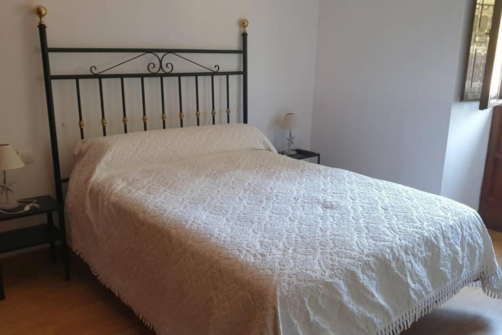 Casa Nogales Junto A Playa De Y Senda. Wifi * Poo De Llanes