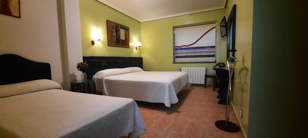 La Casona Pensión 2*