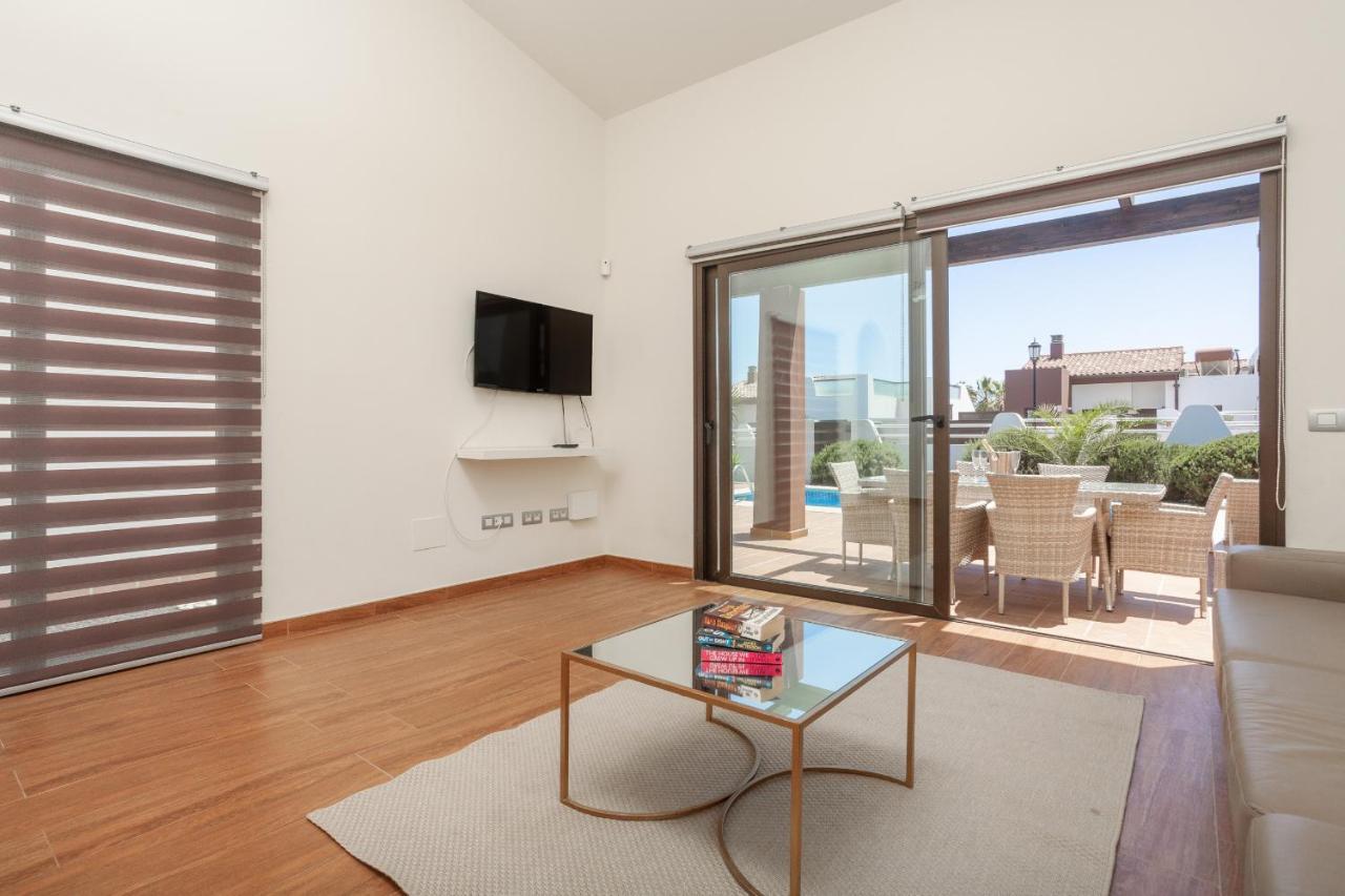 Zafiro 13 Golf Private Pool By Holidays Villa Caleta De Fuste