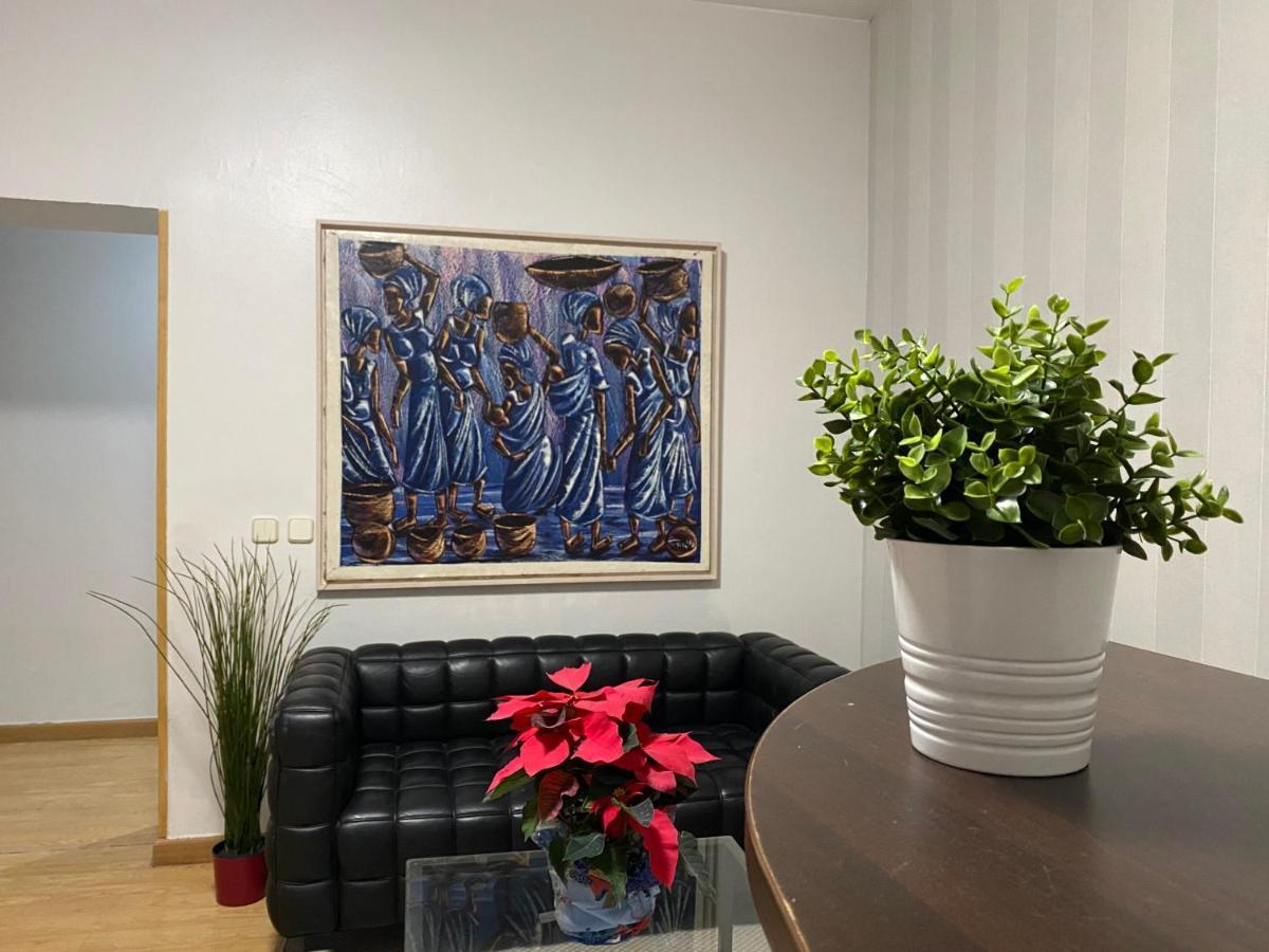 Perfect In The Center Of Madrid. Calle Fuencarral!! Guest house