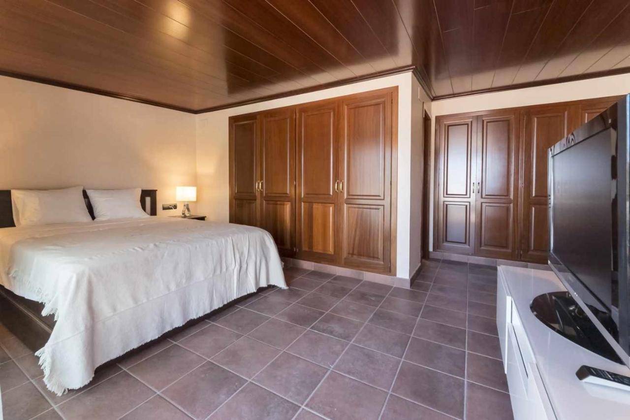 Apartment Luxury Rocamar Primera Linea De Marterraza Tossa de Mar