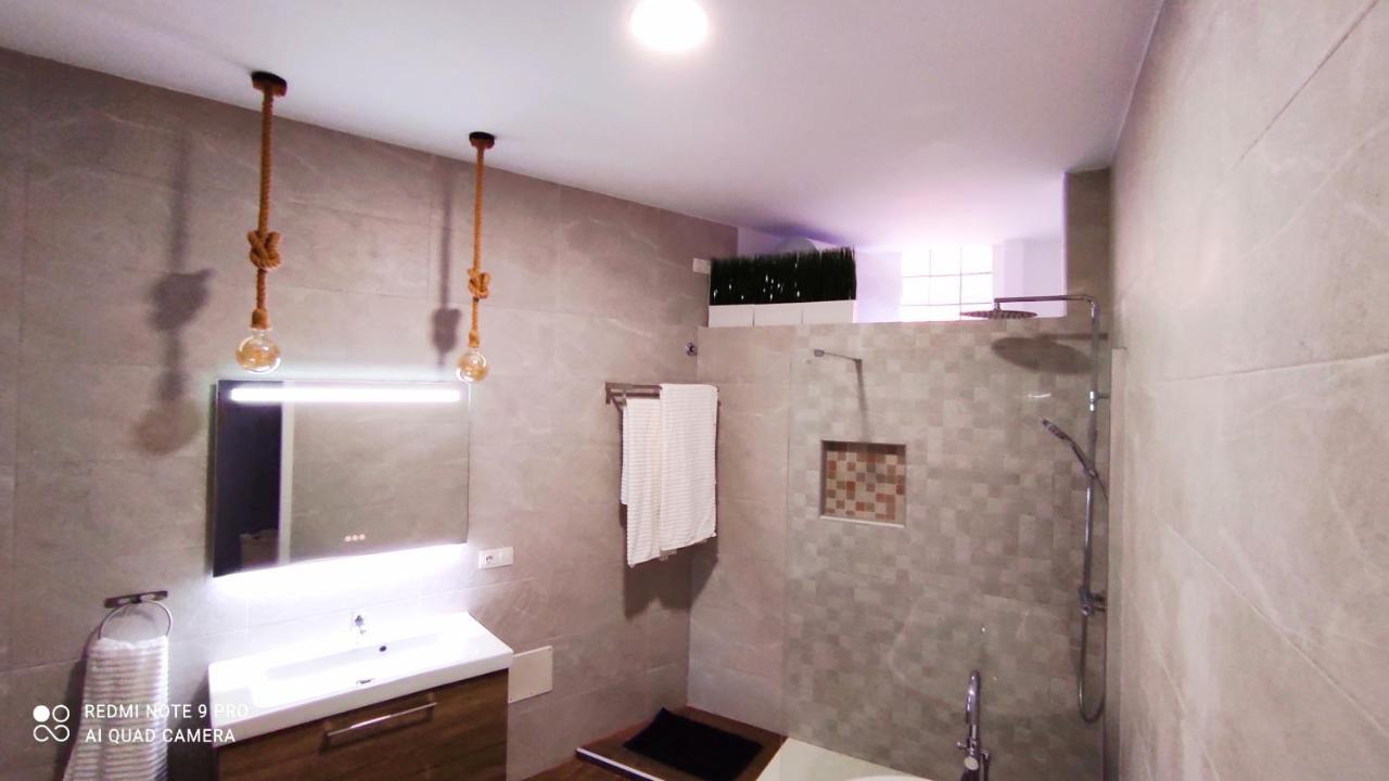 Norte Piscina Privada Climatizada Сasa de vacaciones *