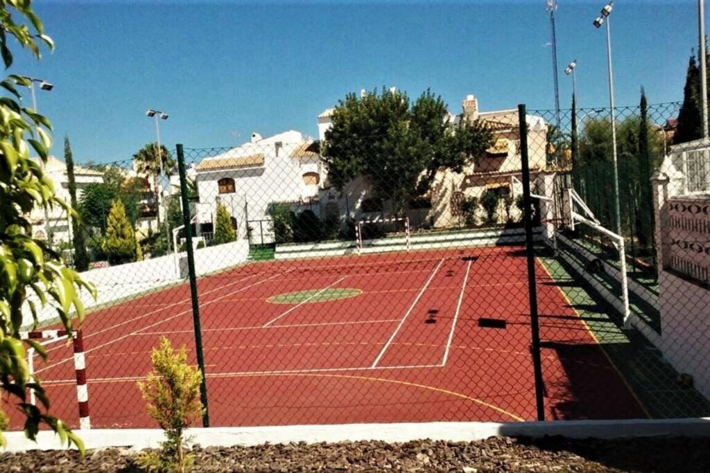 Townhouse With Bbq And Pools - Costa Hispania