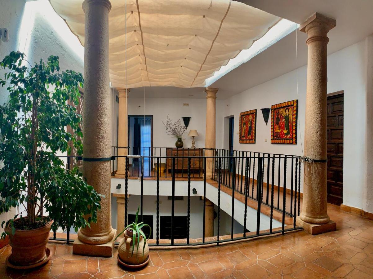 Un Auténtico Oasis Rodeado De Historia