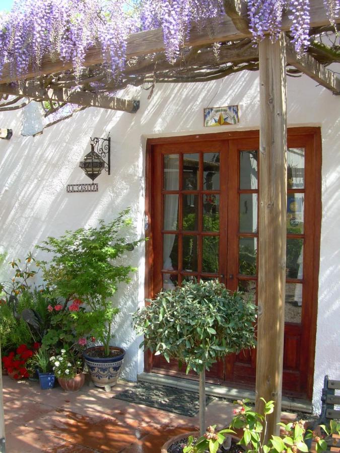 Bed & Breakfast River Ebro Holidays *
