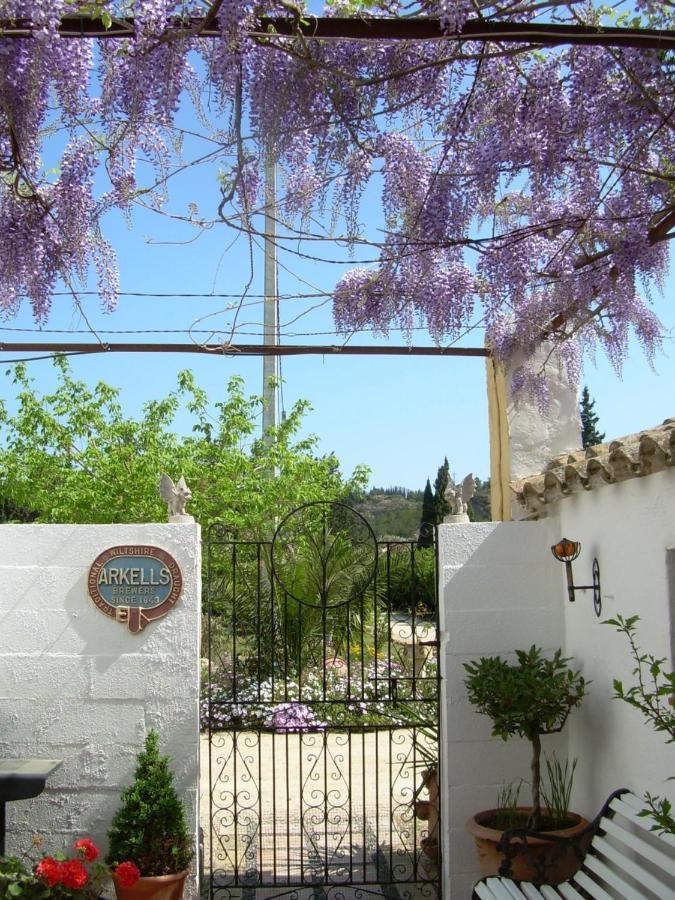 River Ebro Holidays Bed & Breakfast Tivenys