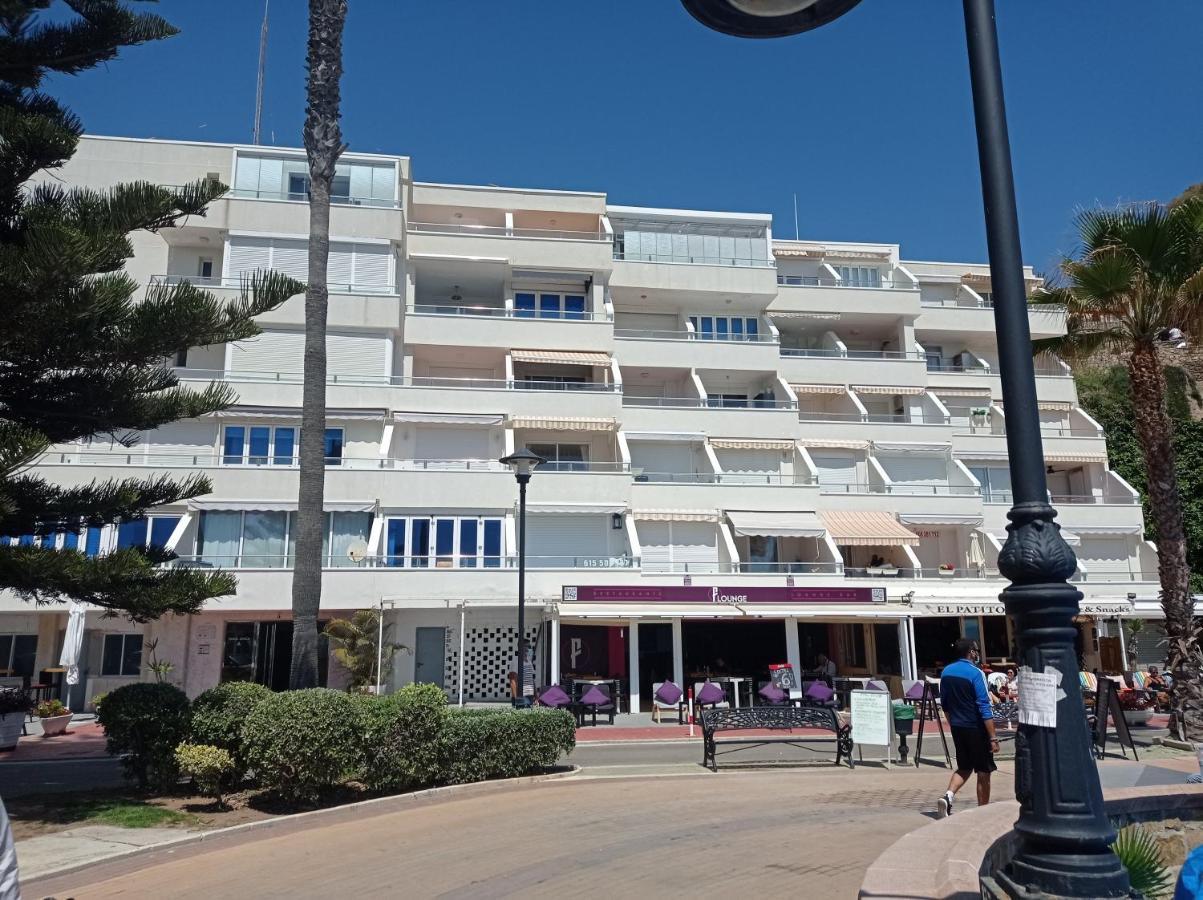 Apartamento Primera Linea Roca Chica * Torremolinos