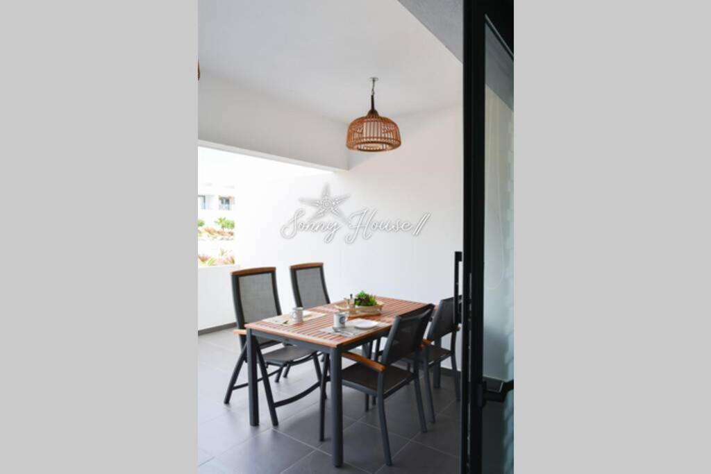 Sonny House Ii- Casilla De Costa - Pool View - Wifi Free Apartamento *