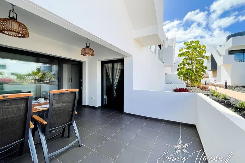 Sonny House Ii- Casilla De Costa - Pool View - Wifi Free Apartamento