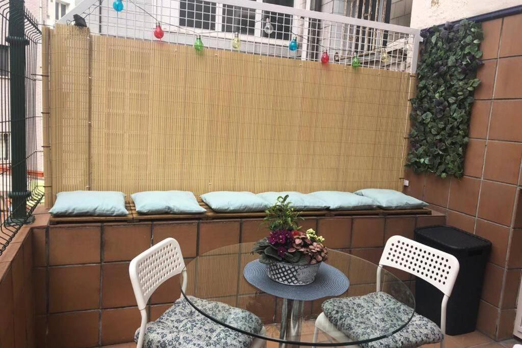 Piso Céntrico Con Terraza. * Gijón