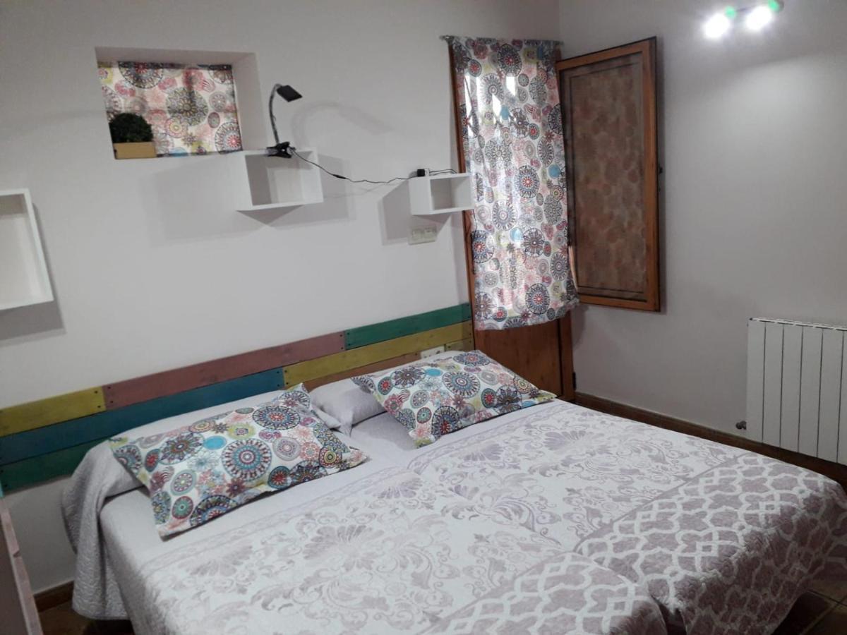 Casita Rustica De Invitados Sellent (Valencia)