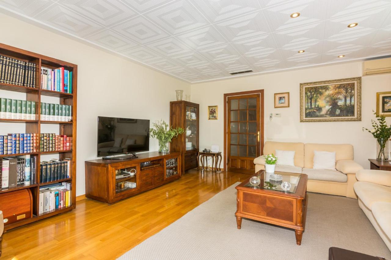 Homeholidaysrentals Amaral *