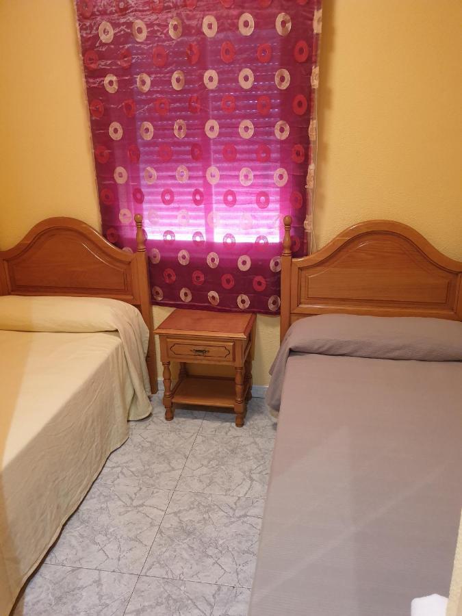 Hostal La Horra *