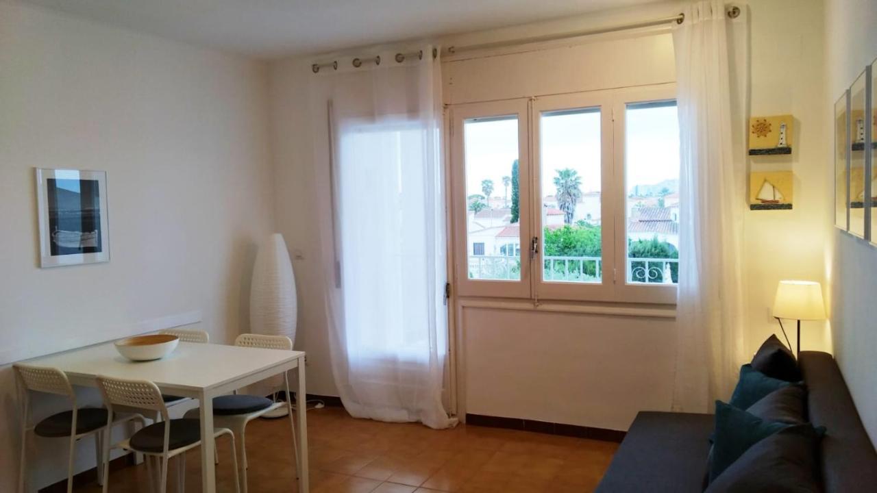 Amb Piscina Apartment Empuriabrava