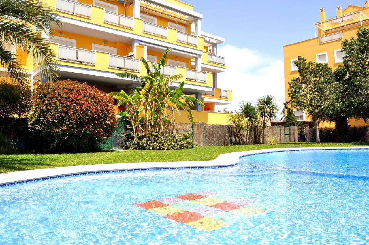 Apartment Carrer Salpa Diii, 2 Dormitorios, By Bookindenia *