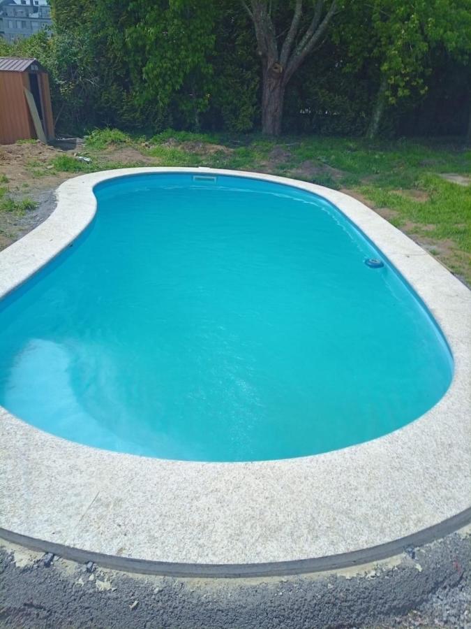 Casa Indiana En Con Piscina A Guarda