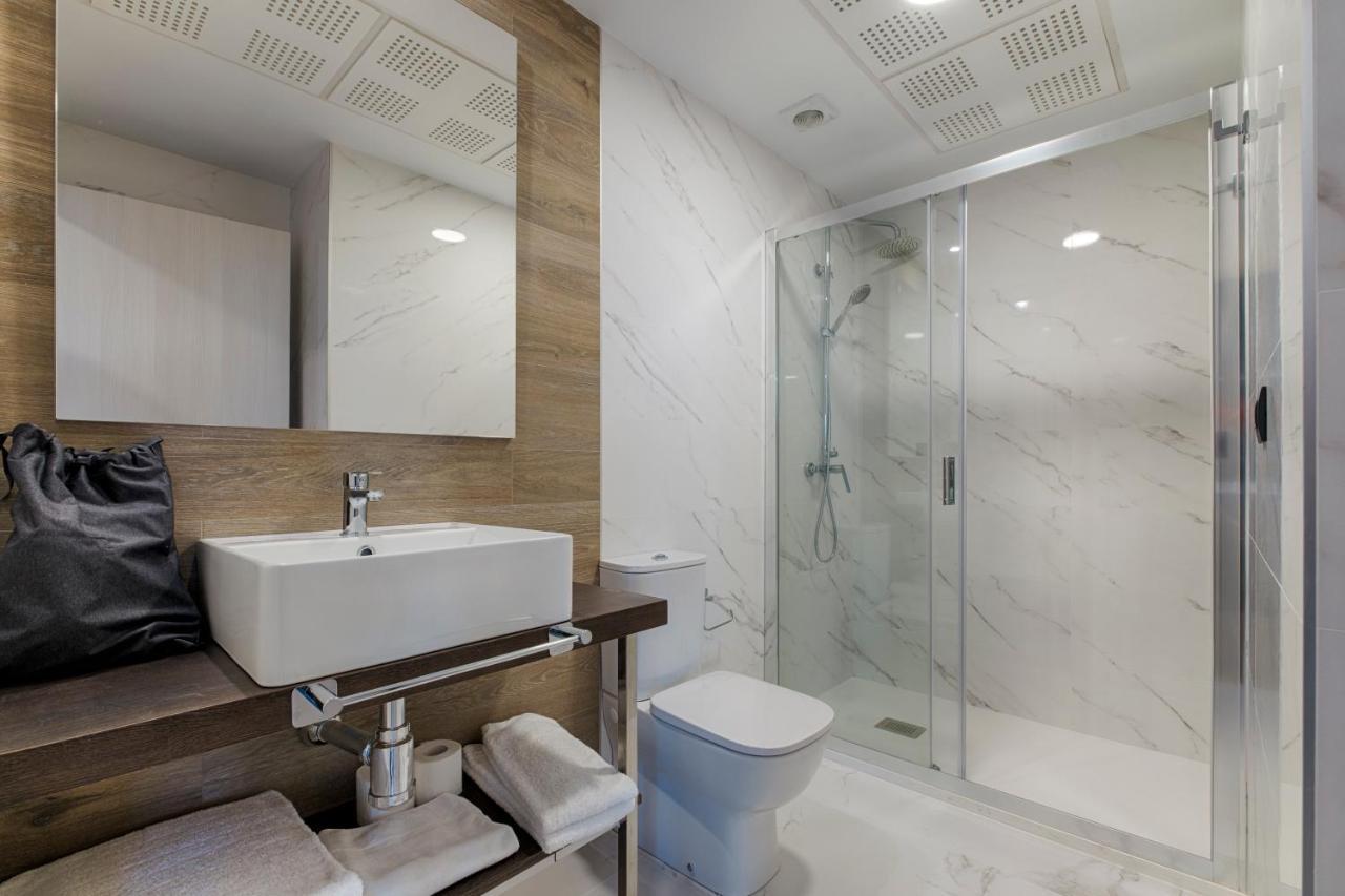 Th By En Casa * A Coruna