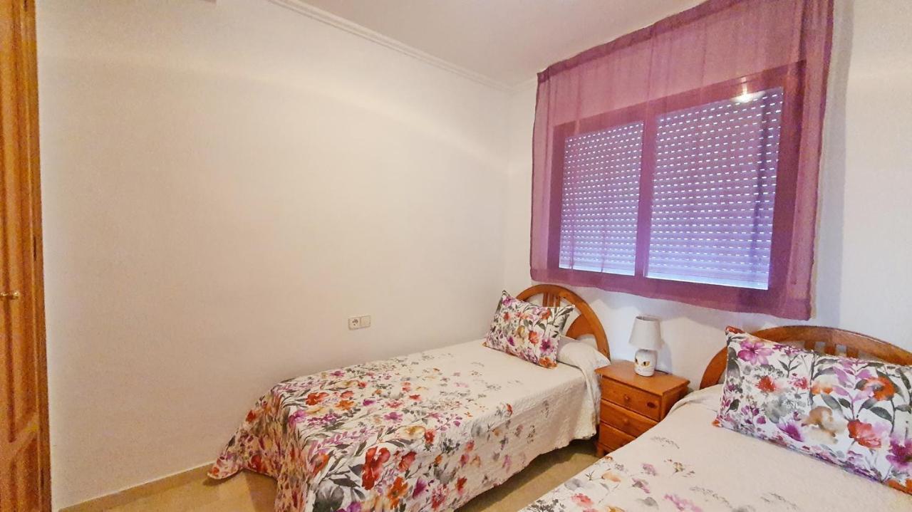 Salinas - Solo Alquiler Familias Apartamento *