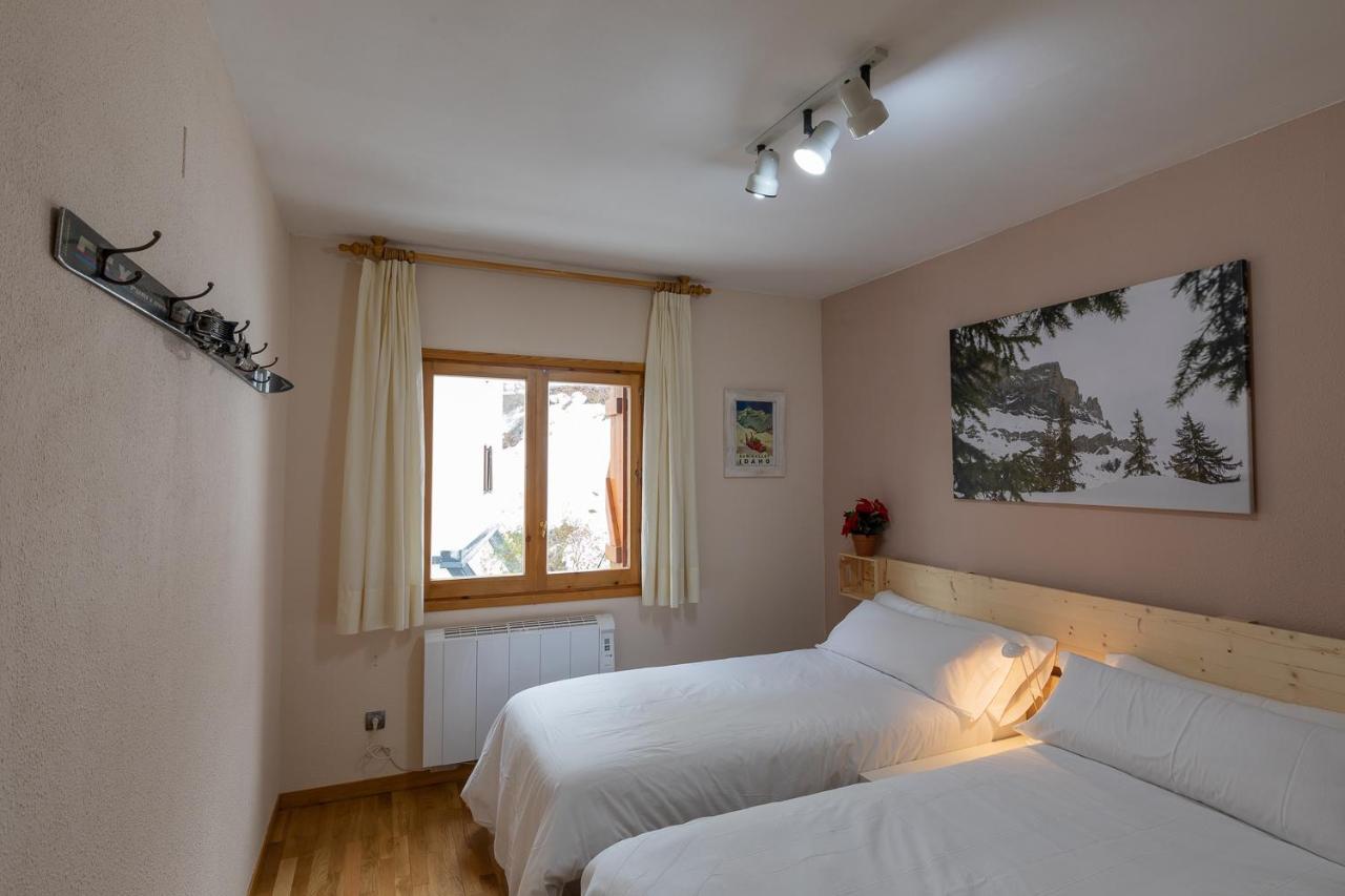 Apartamento Ibón - Sencillo Y Económico, Con Wifi
