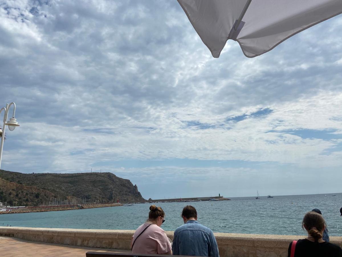 Au Port Vue Mer Devant La Plage Grand Terrasse Clim Et Wifi * Javea
