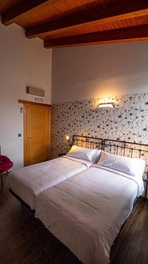 Molino Candeal Boutique & 2* Caniles