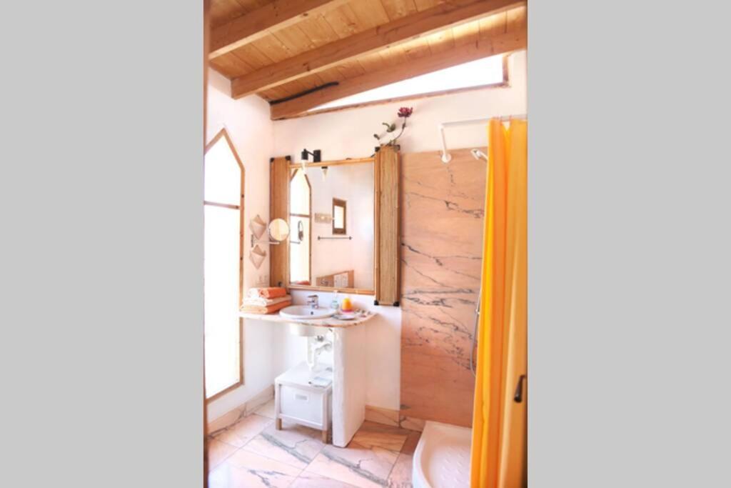 Casa Alegría Aire - Eco Retreat Artis Tirma