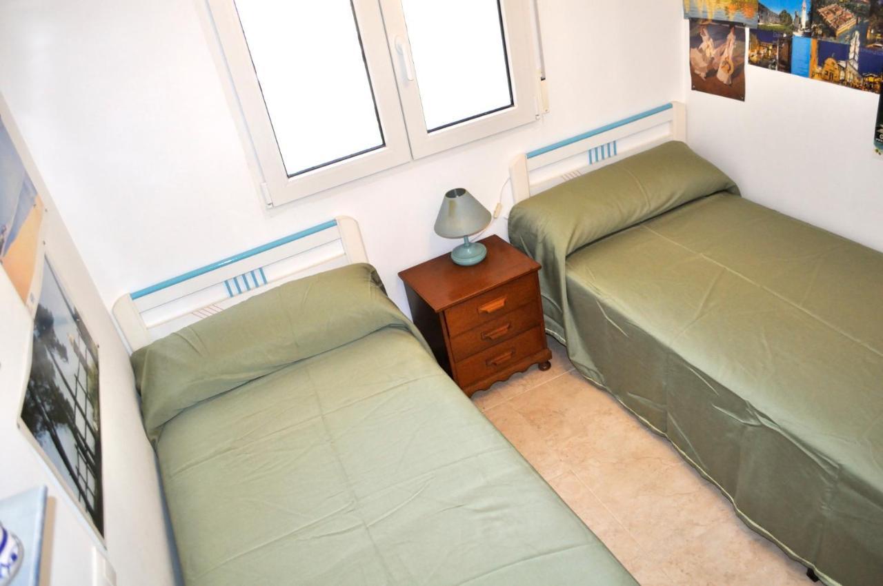 Apartment Carrer Salpa Diii, 2 Dormitorios, By Bookindenia