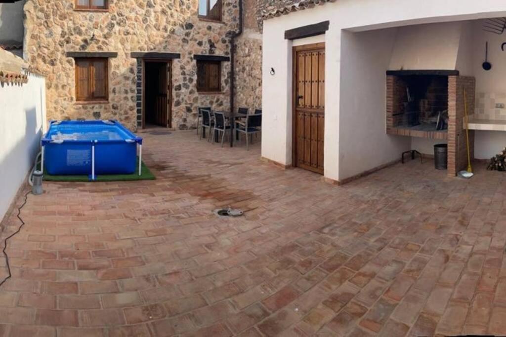 El Tranco Del Lobo * Casas de Ves