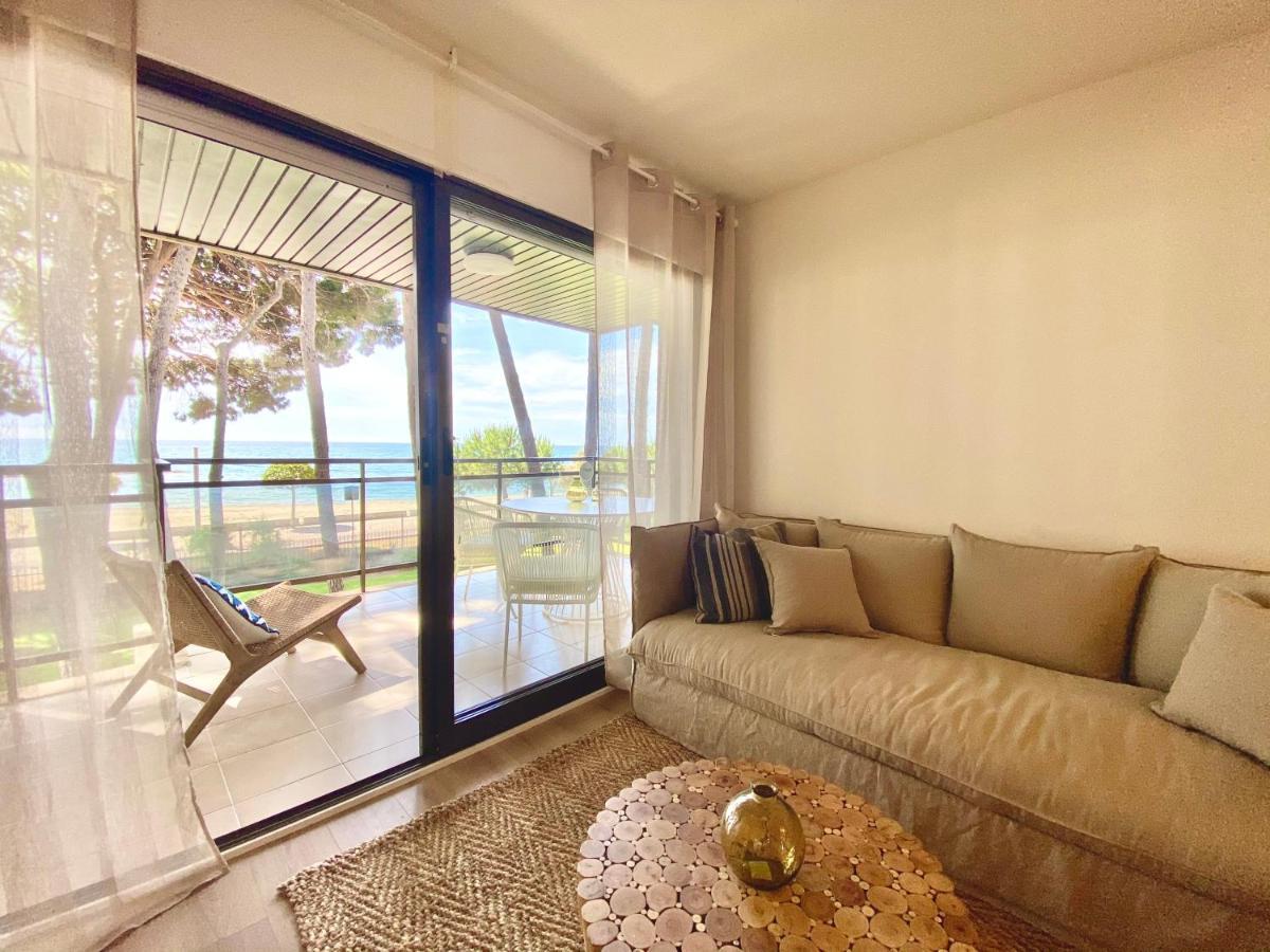 Calma I Apartment