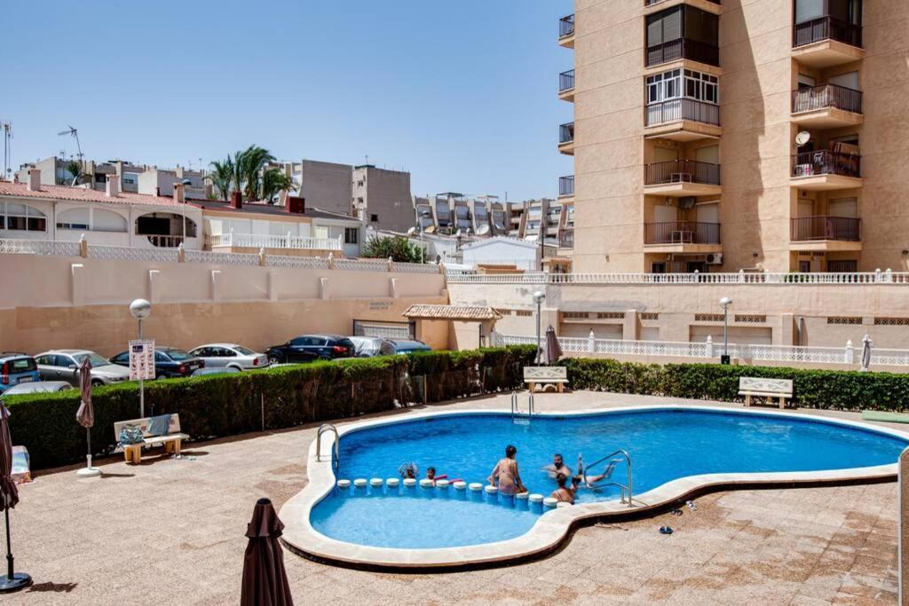 Apartamento Con Vista Al Mar - O&y 10 * Torrevieja