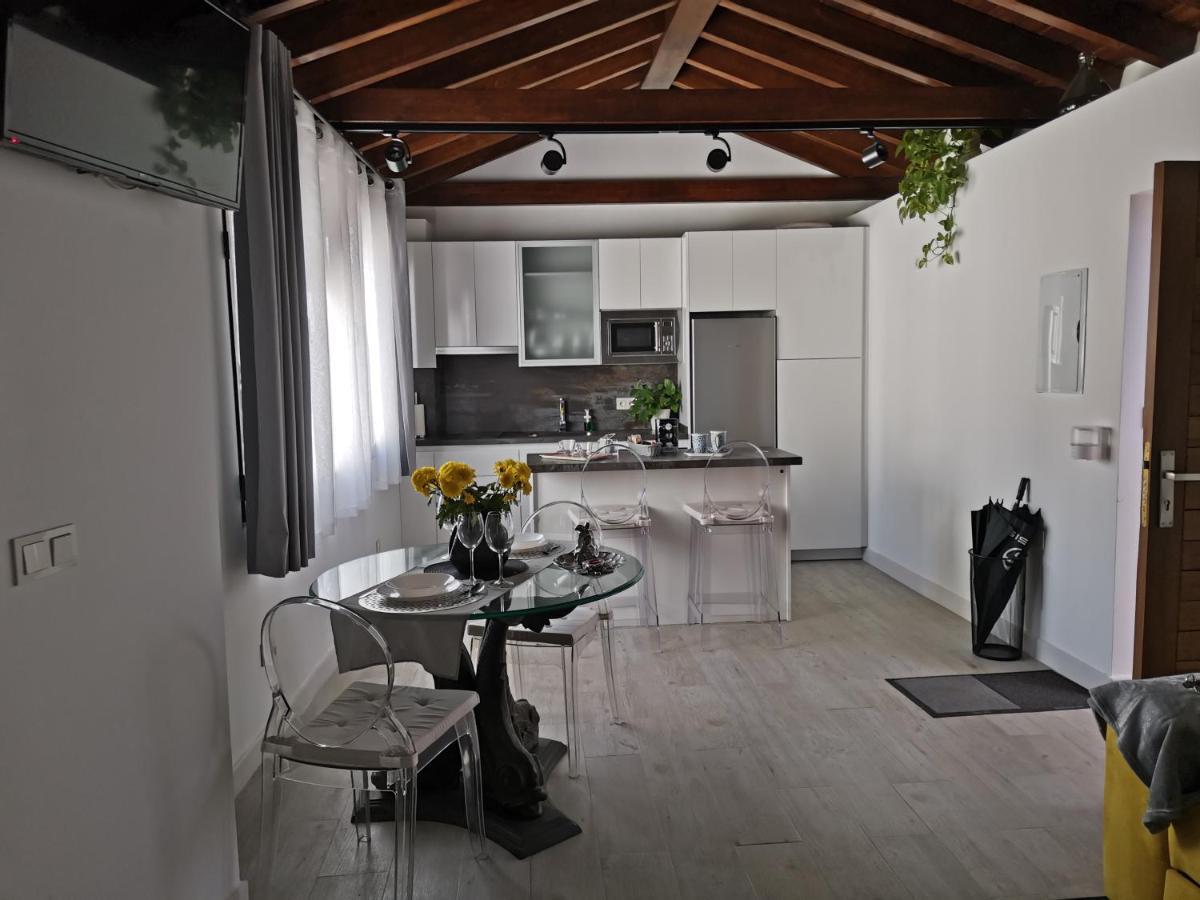 Apartamento Fg Albayzin Apartamento Deluxe Con Terraza Vistas Y Parking Gratis