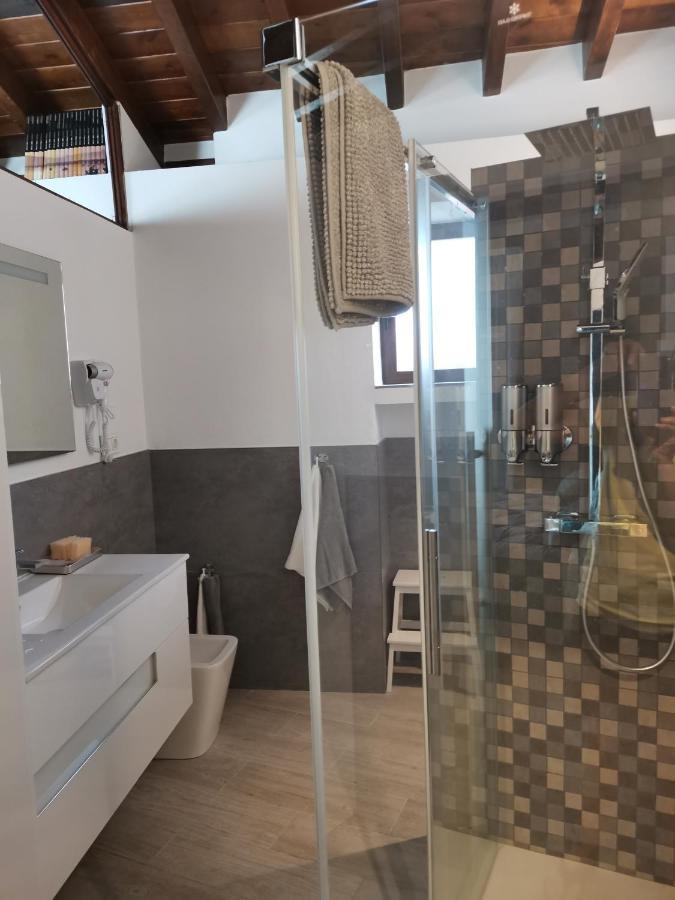 Apartamento Fg Albayzin Apartamento Deluxe Con Terraza Vistas Y Parking Gratis