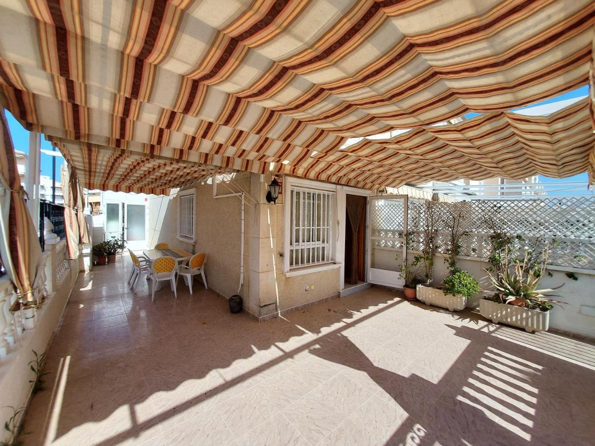 Tamarit Beach Holiday House * Santa Pola