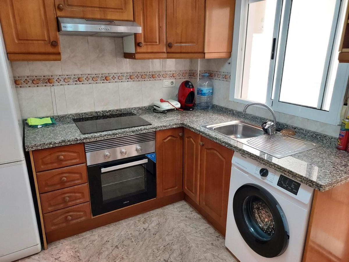 Apartamento Tamarit Beach Holiday House *