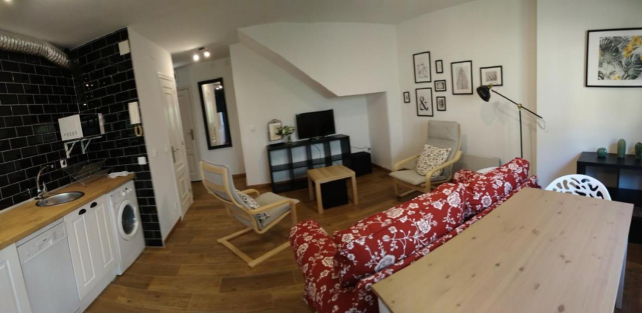 Apartment Sebrenu 2