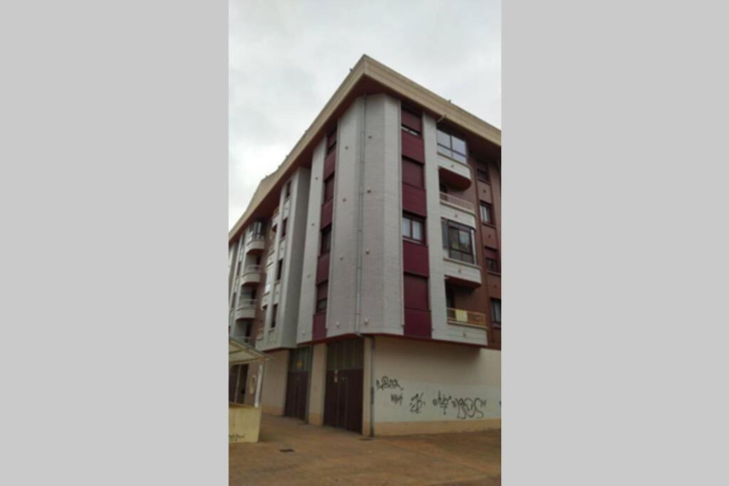 Vivienda La Vega 2 *