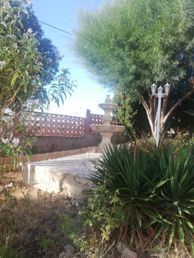 Casa Martinez & D'hotes A 3 Kms De Montserrat Valencia