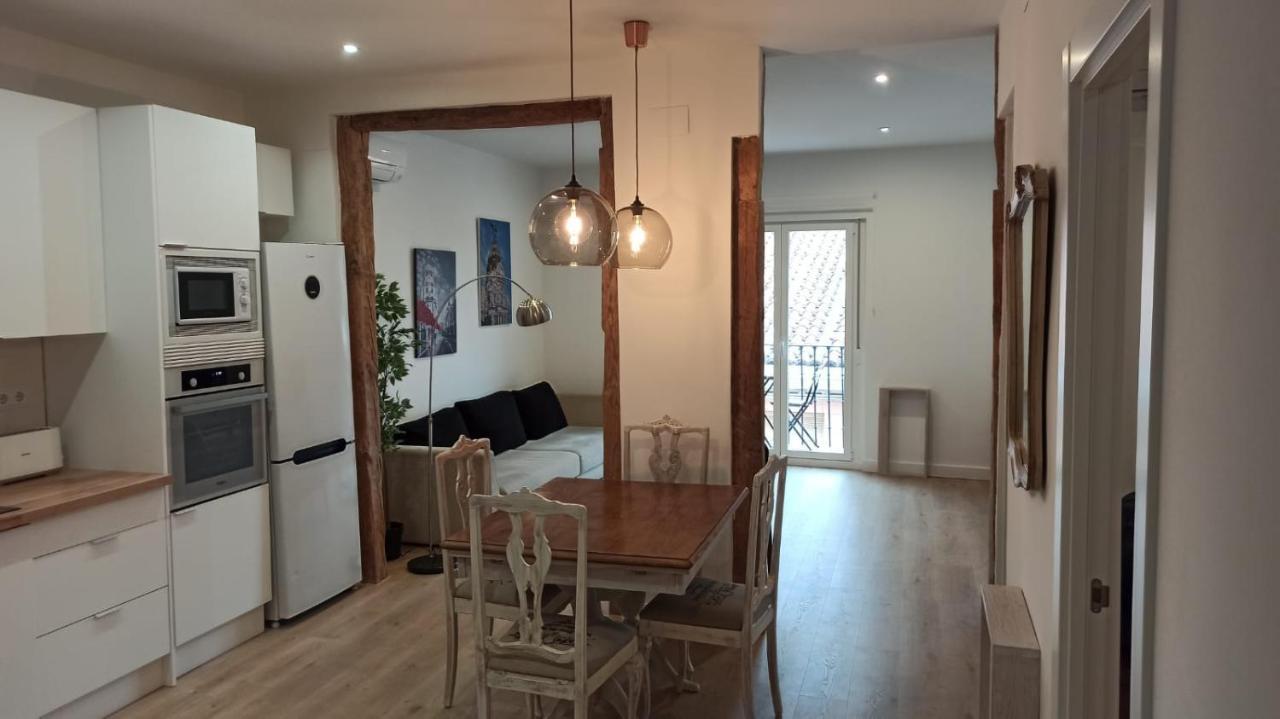 Cozy & Stylish Apartment In The Center Apartment