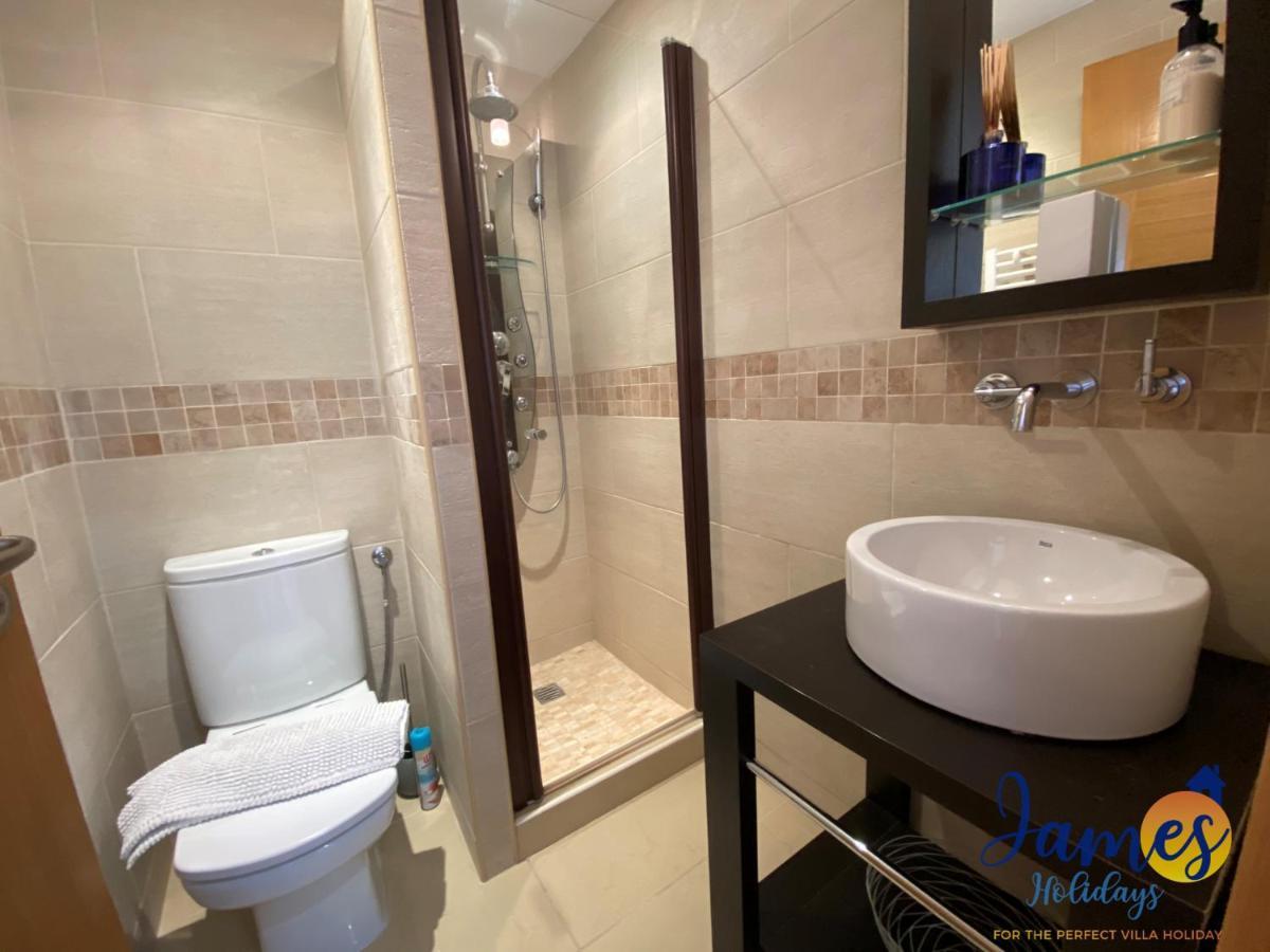 Luxury Punta Prima Apartment, Close To Beach Pp23 * Torrevieja