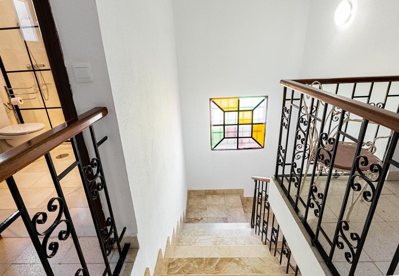 Monko Mieres Villa Torremolinos