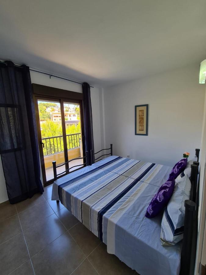 Apartamento Con Piscina A Unos Metros De La Playa *