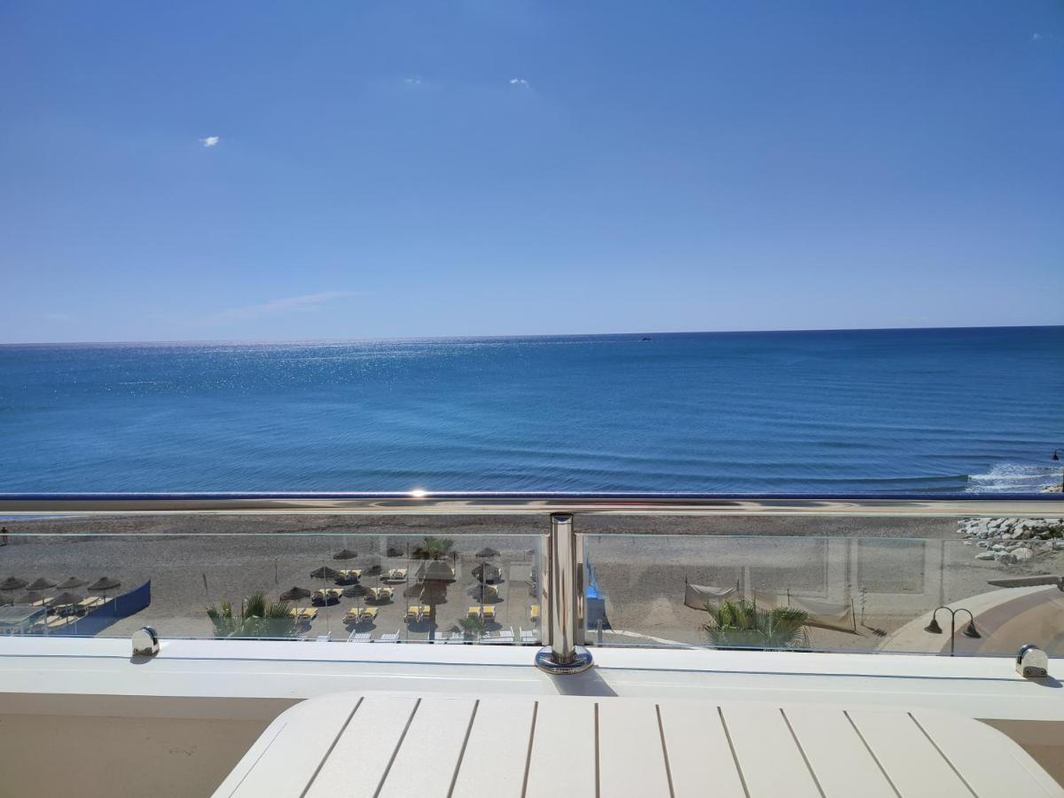 Apartamento Primera Linea Roca Chica Torremolinos
