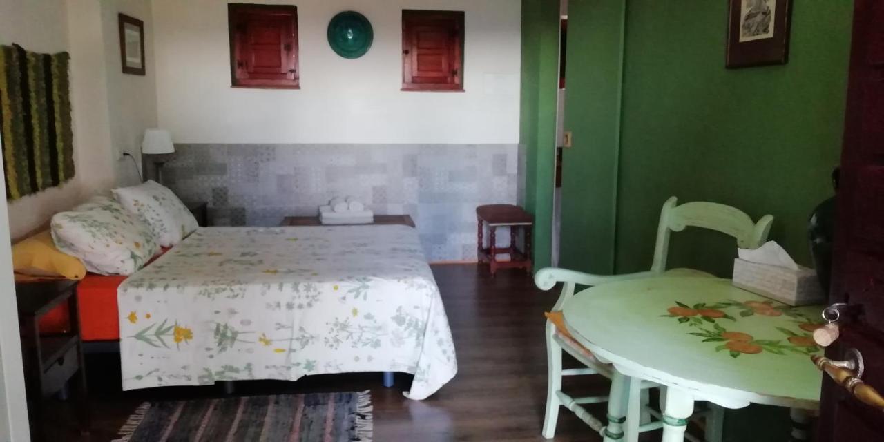 Bed & Breakfast La Escuela Del Campo