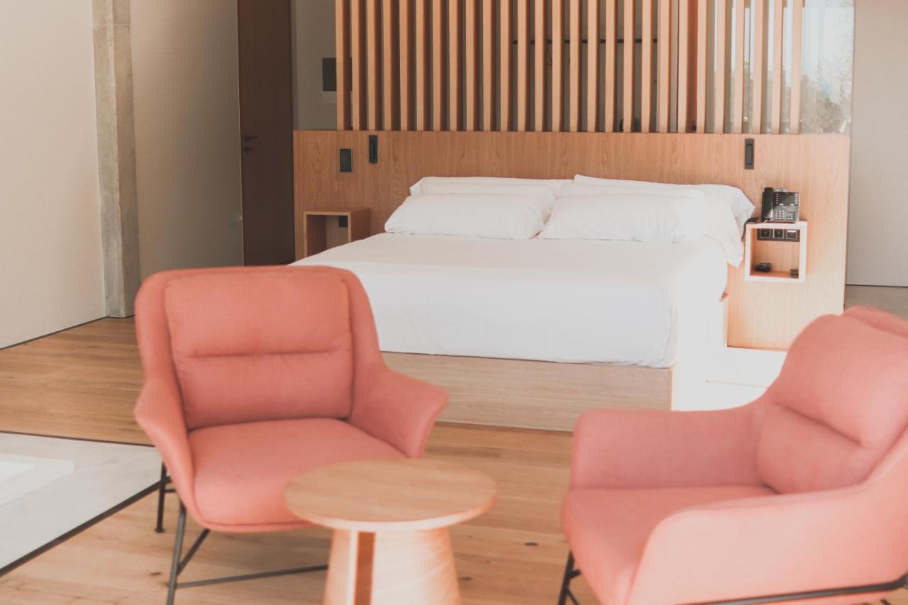Hotel Atmos Boutique 4*